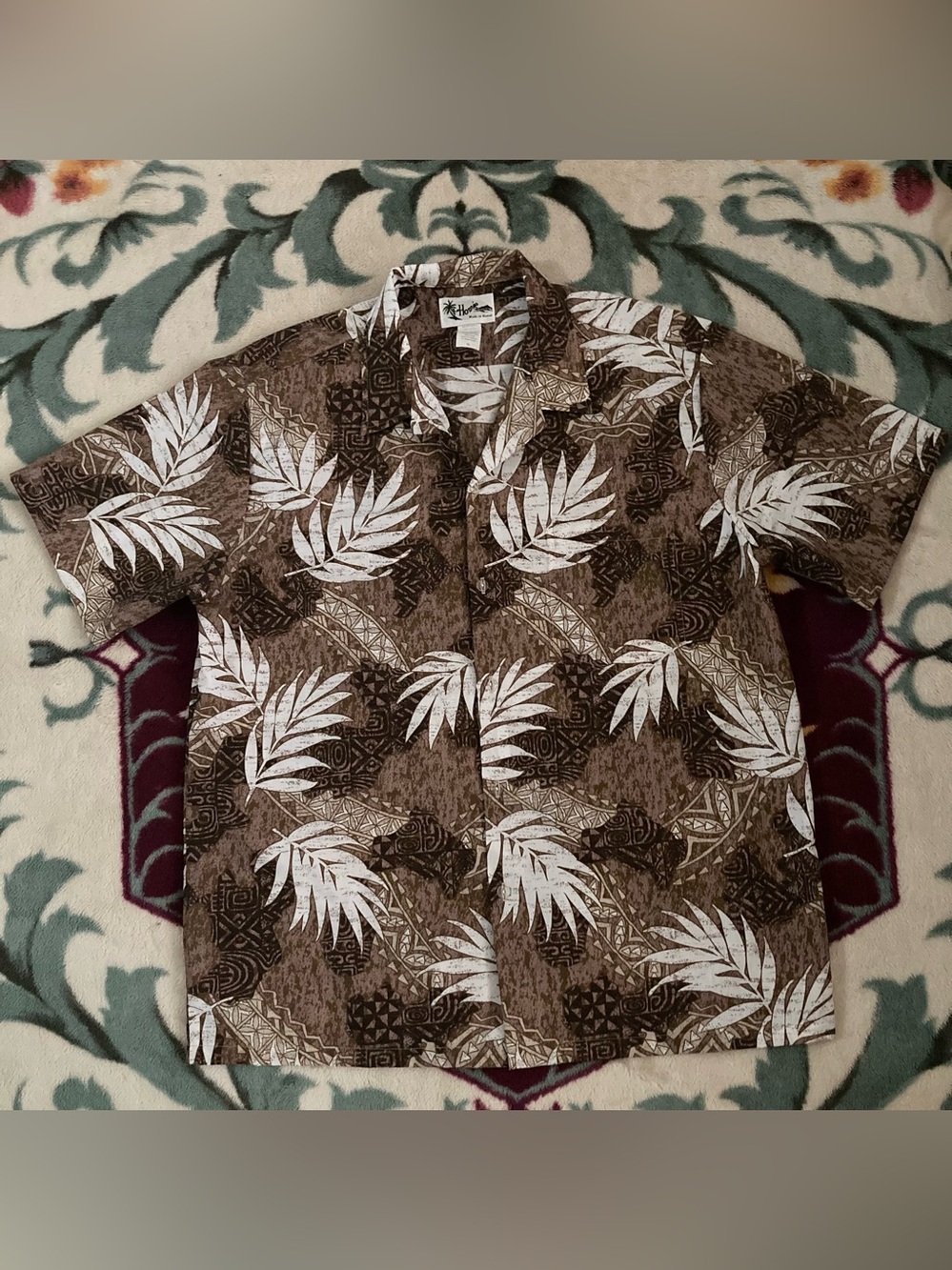 Howie Hawaii Brown and White Tropical Print Short-Sleeve Button-Down Shirt